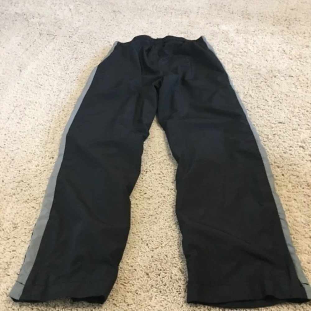 Boys size 10 black Osh Kosh athletic pants